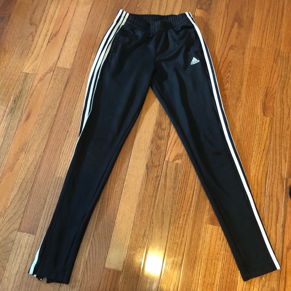 Adidas sweatpants